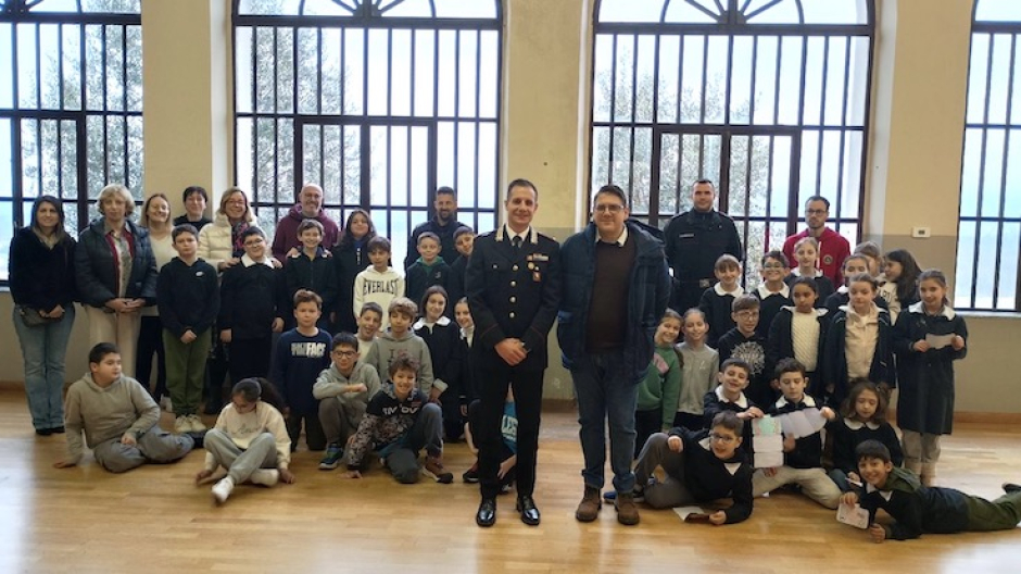 Borgomanero, scuola primaria di Santa Cristina: incontro con i Carabinieri